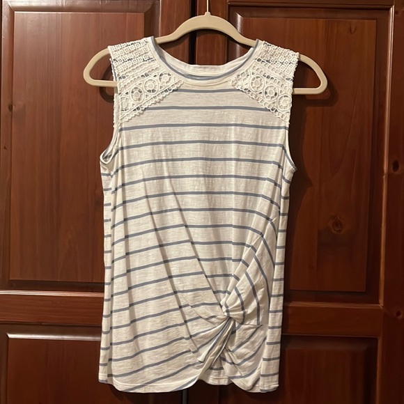 LOFT - Petite S - Picture 1 of 8